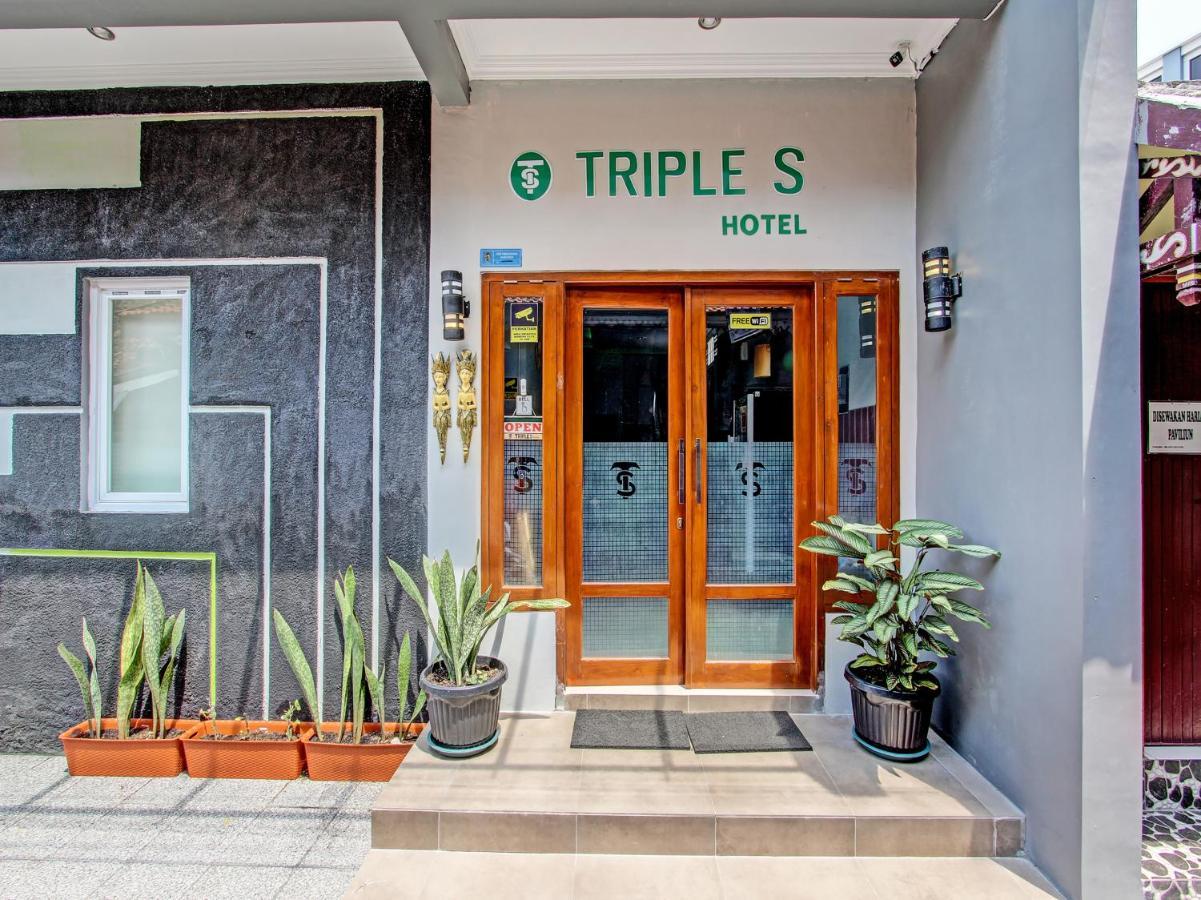 Oyo 91686 Triple S Hotel Malioboro Γιογκιακάρτα Εξωτερικό φωτογραφία