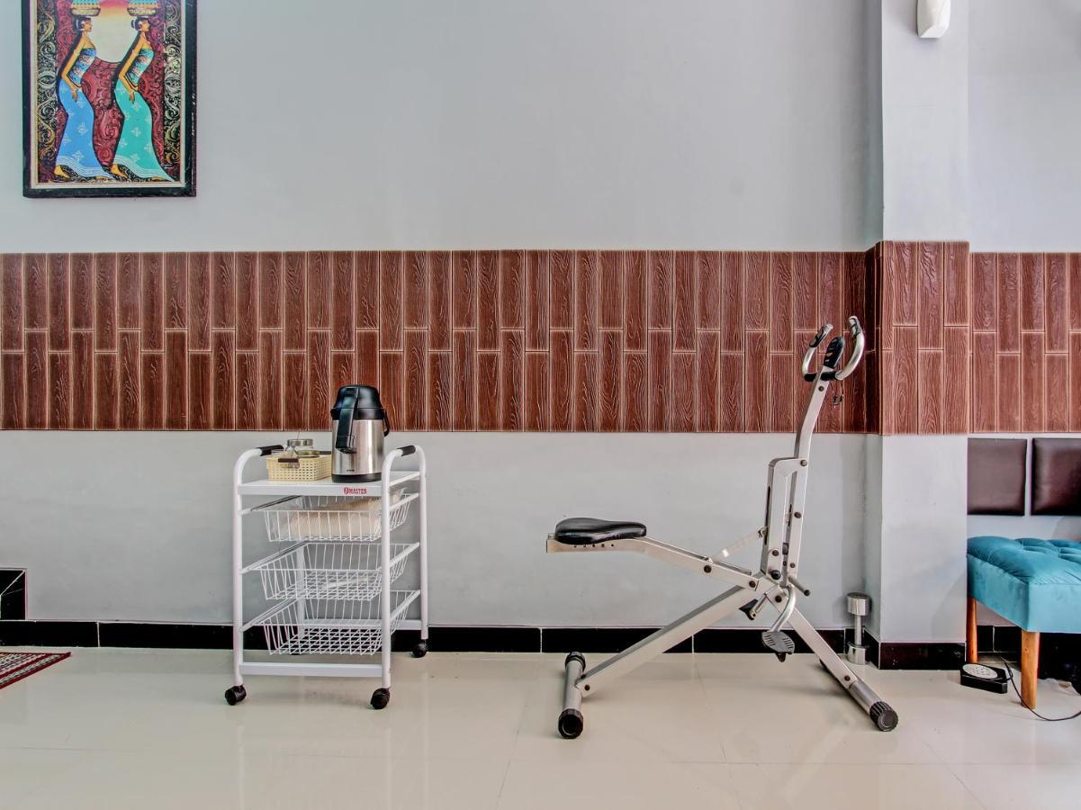 Oyo 91686 Triple S Hotel Malioboro Γιογκιακάρτα Εξωτερικό φωτογραφία